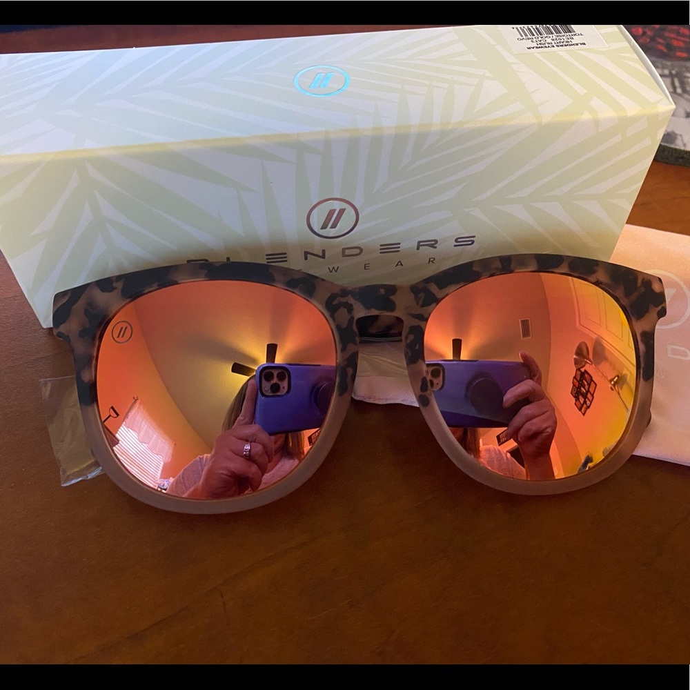 Blenders polarized sunglasses